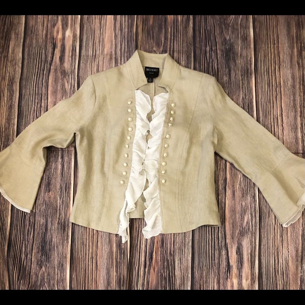 INSIGHT TAN LINEN WITH WHITE RUFFLED FRONT & ON ARMS  BUTTONS JACKET/TOP size 8 - Picture 14 of 15